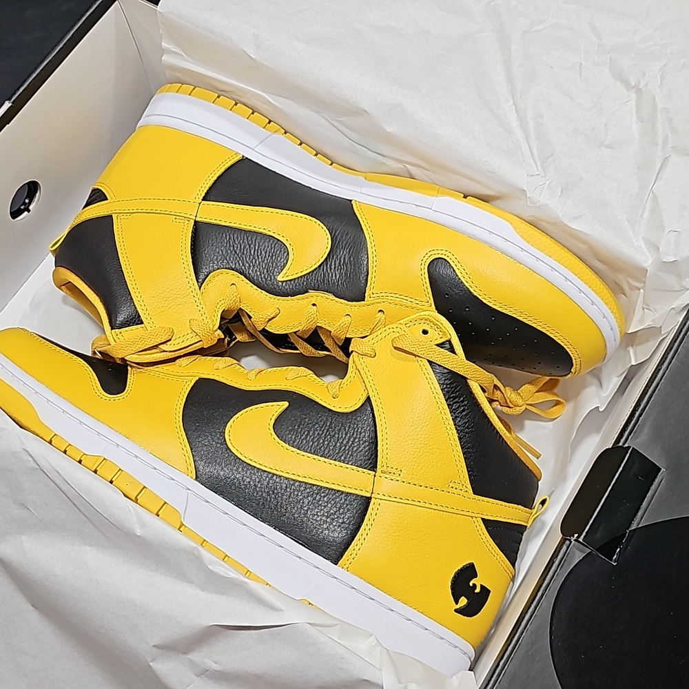 SZ 13 Nike Dunk Hi Retro PRM - Wu-tang Edition